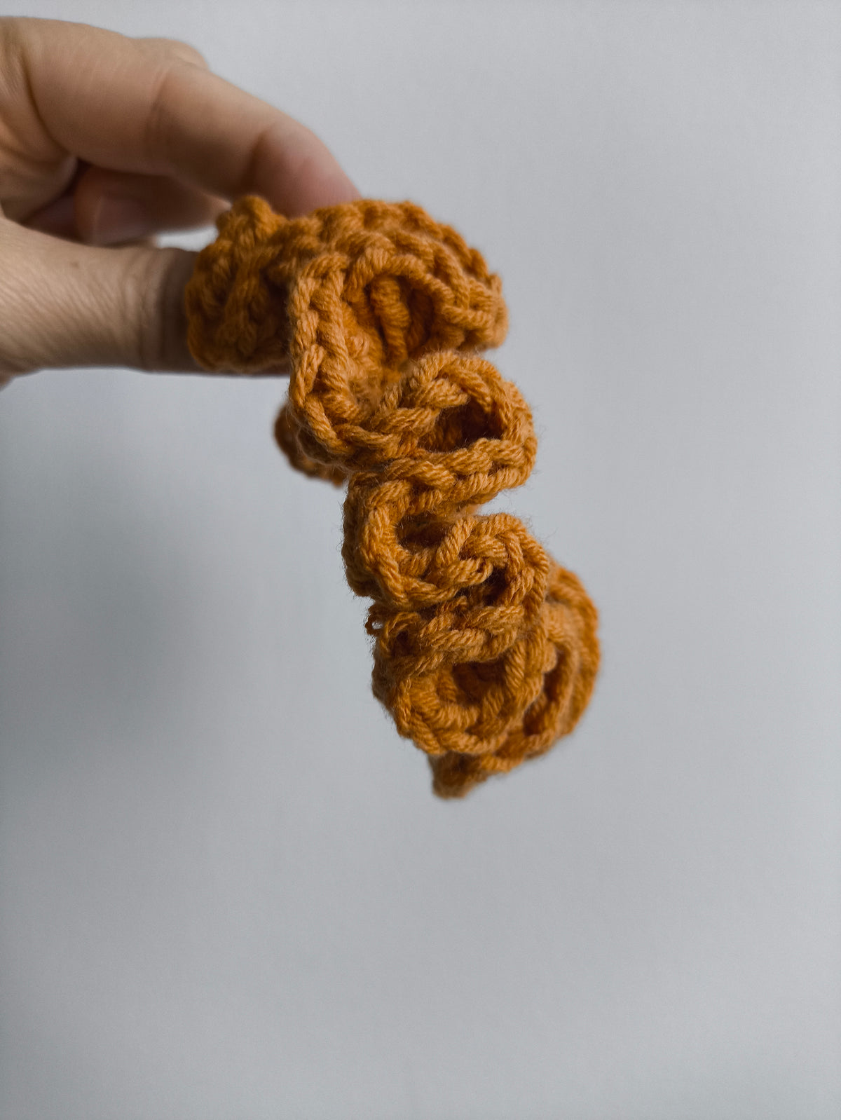 FLOWER SCRUNCHIE