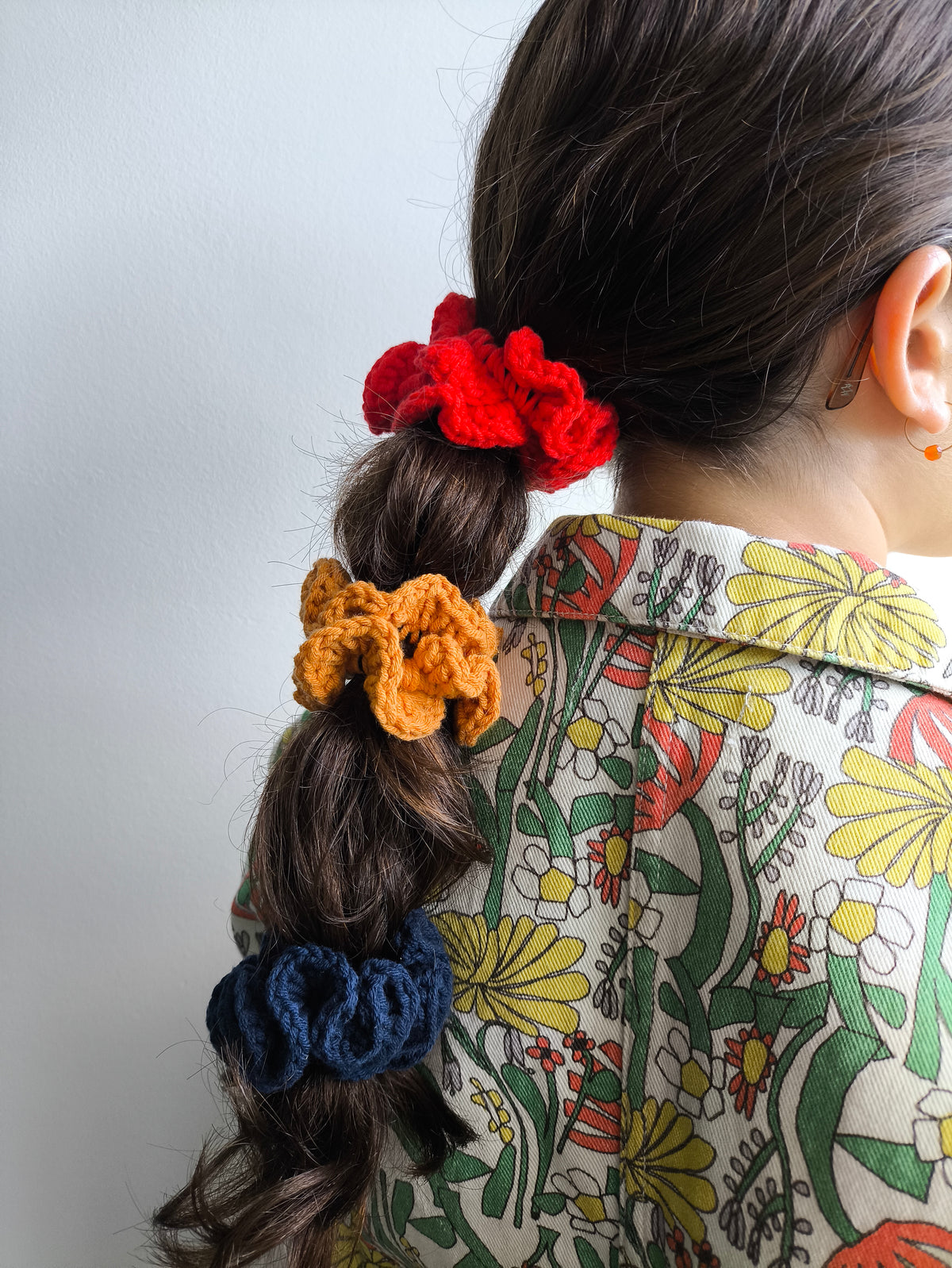 FLOWER SCRUNCHIE