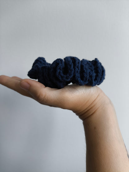 FLOWER SCRUNCHIE