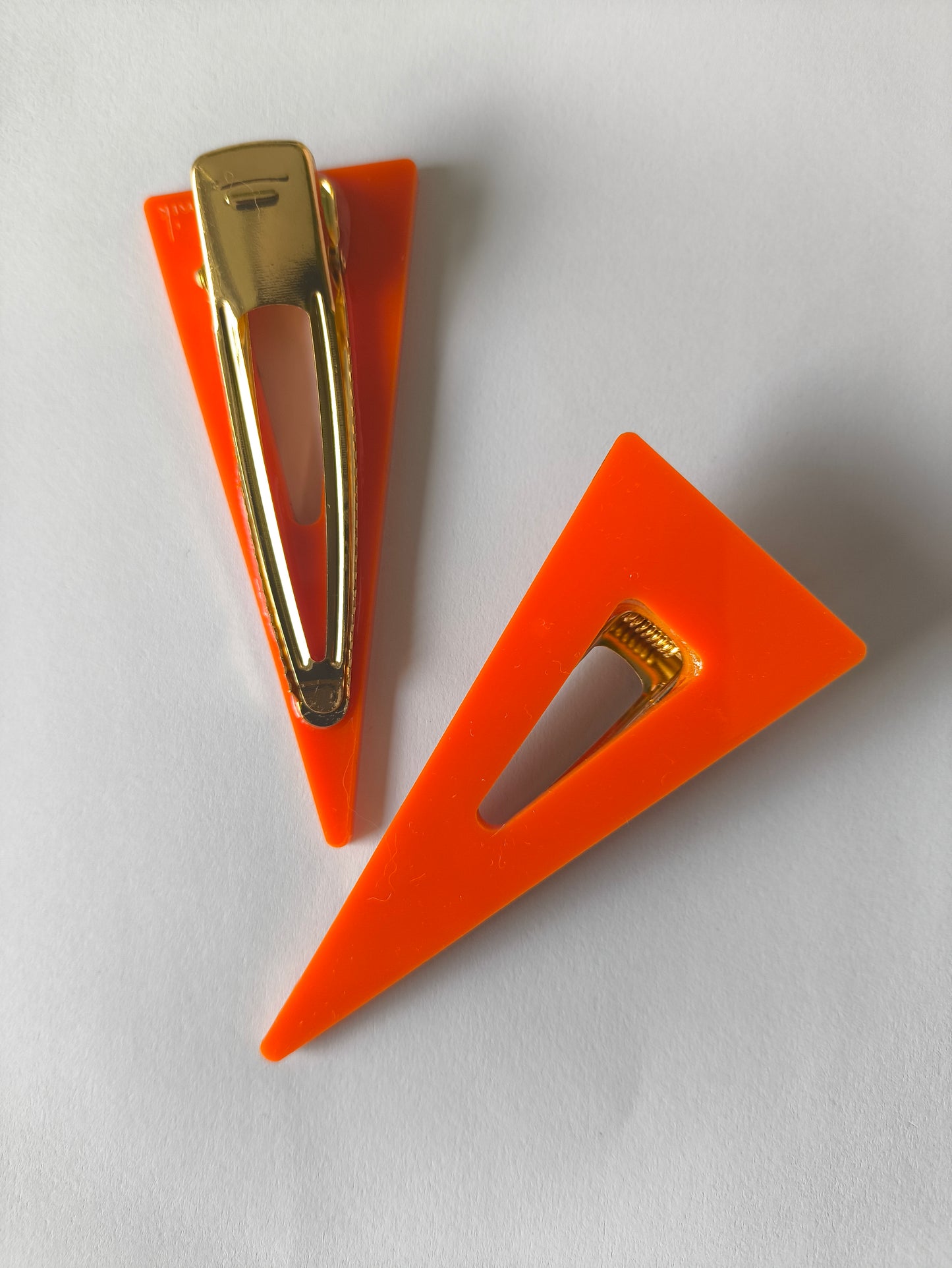 TRIANGULO MAXI METACRILATO