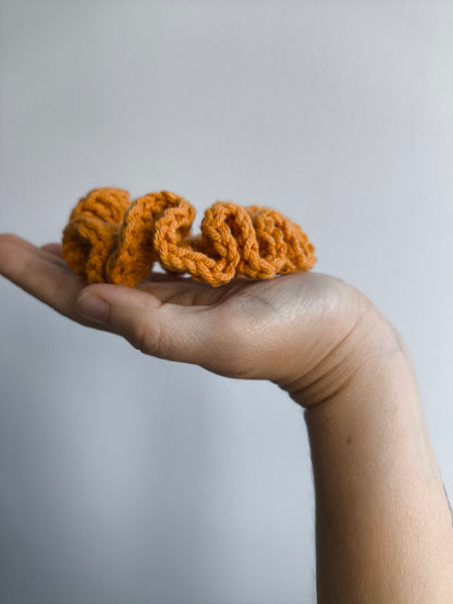 FLOWER SCRUNCHIE