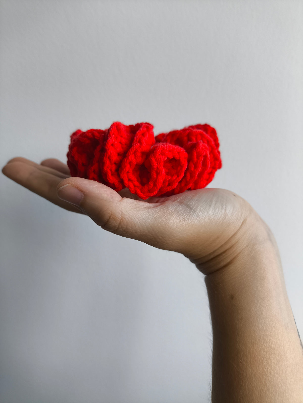 FLOWER SCRUNCHIE